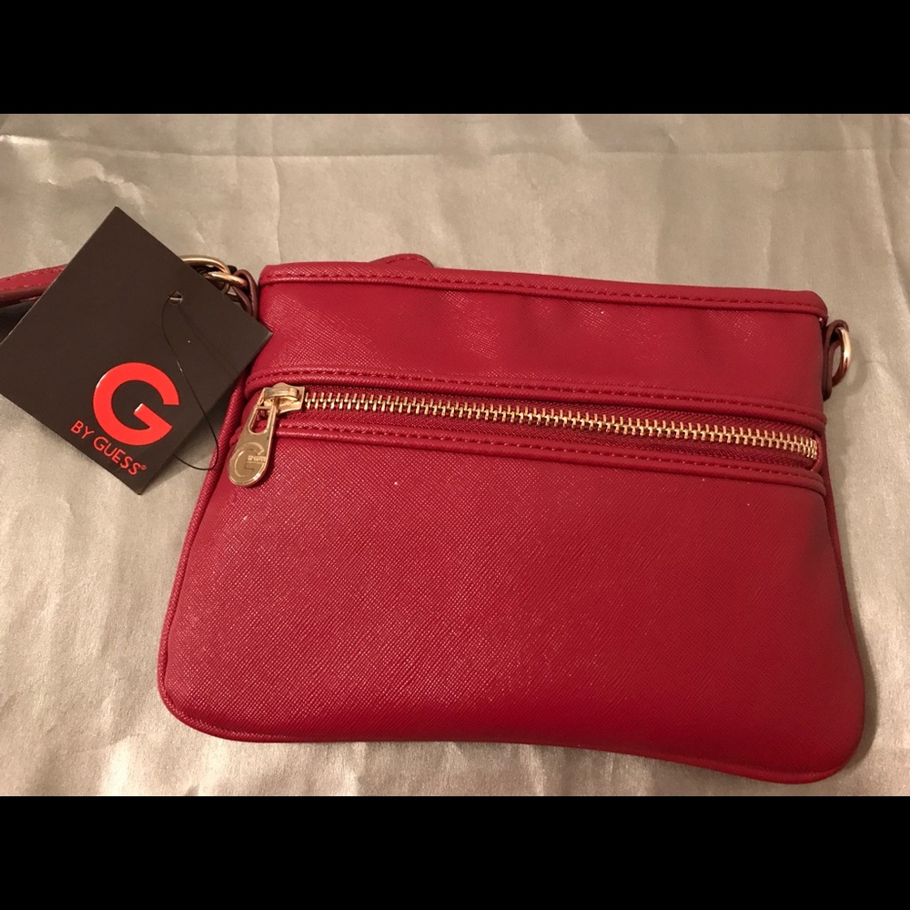Guess Wristlet